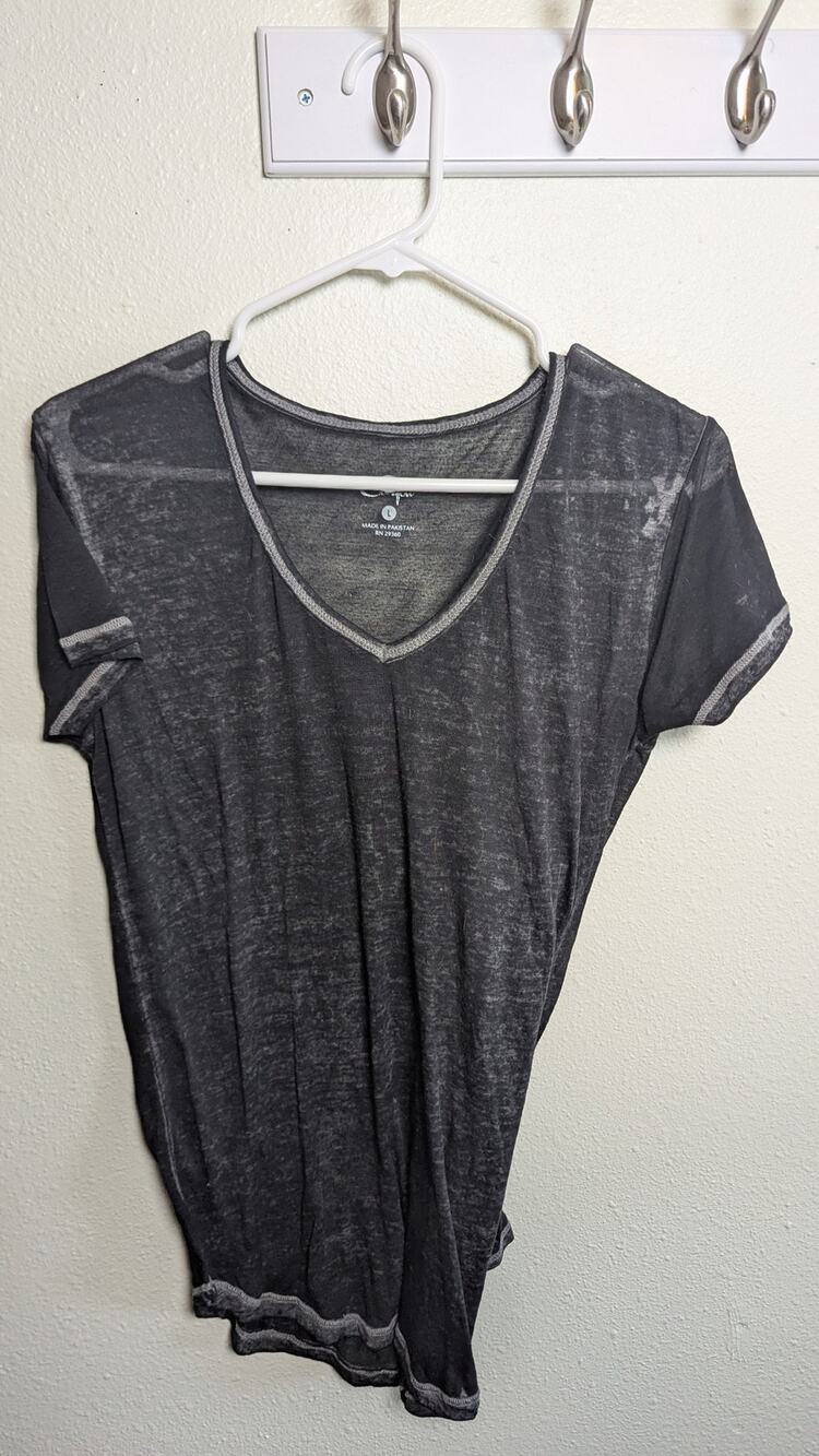 Curfew Women's T-Shirt Size Large